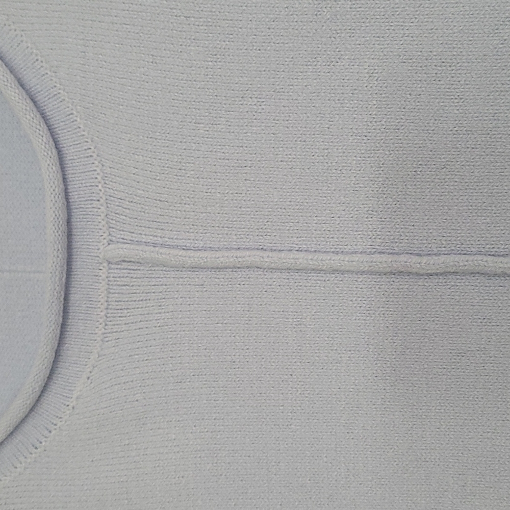 Beautiful light blue sweater by French  Connection in very good condition! M - Picture 4 of 9